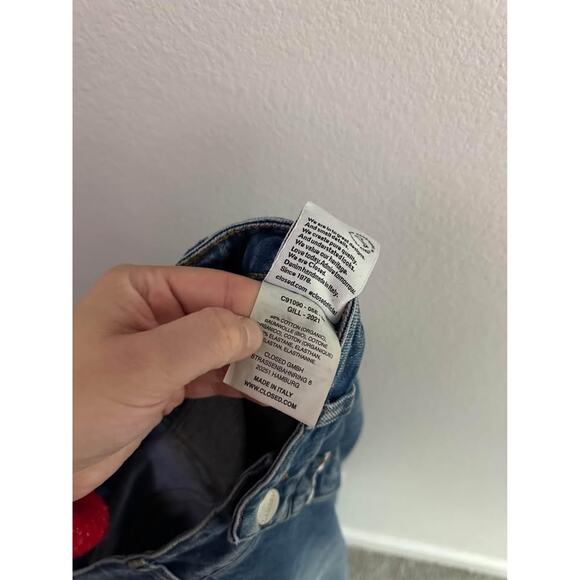 Closed ‘Pedal Pusher’ Women’s‎ Distressed Straight Slouchy Jeans Sz 27 - Picture 6 of 10